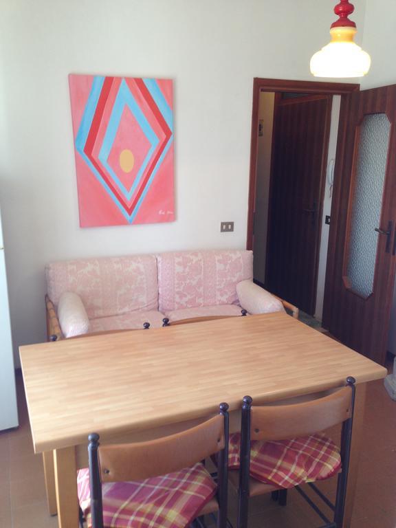לידו די ג'סולו Residence Gallo - Walterigato Apartments Per Solo Famiglie חדר תמונה