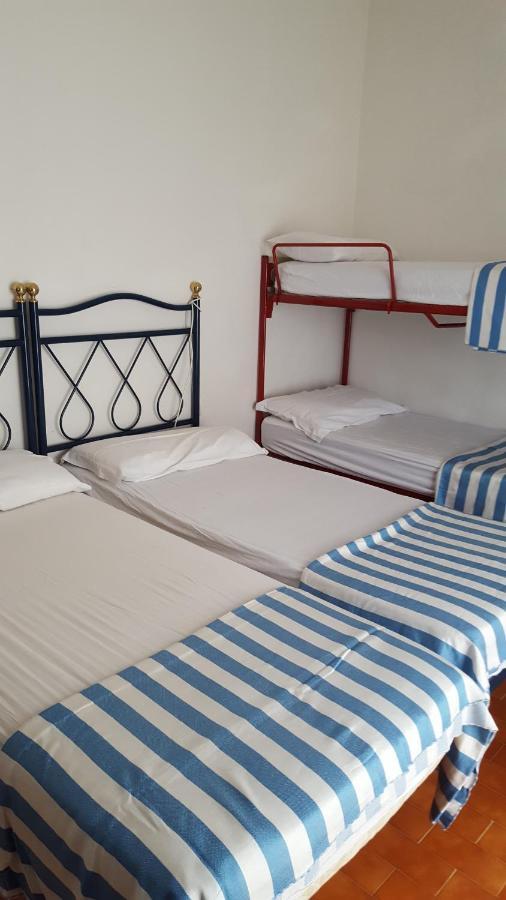 לידו די ג'סולו Residence Gallo - Walterigato Apartments Per Solo Famiglie מראה חיצוני תמונה